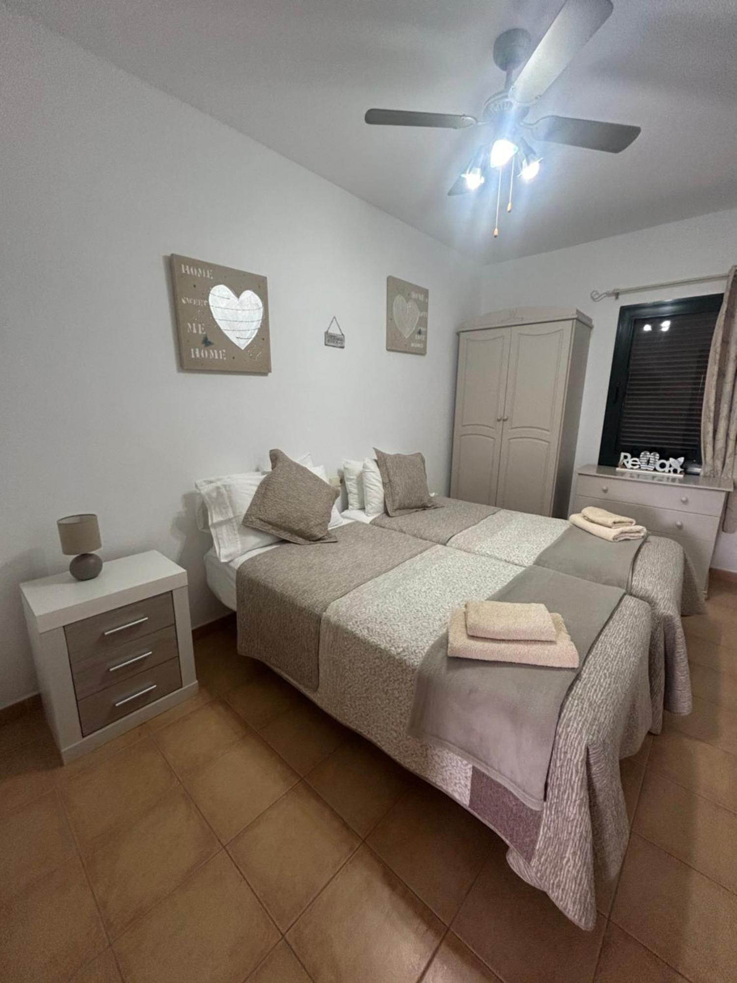 Casa Orilla! Beautiful Private Holiday Villa With Hot Tub La Oliva Exterior foto